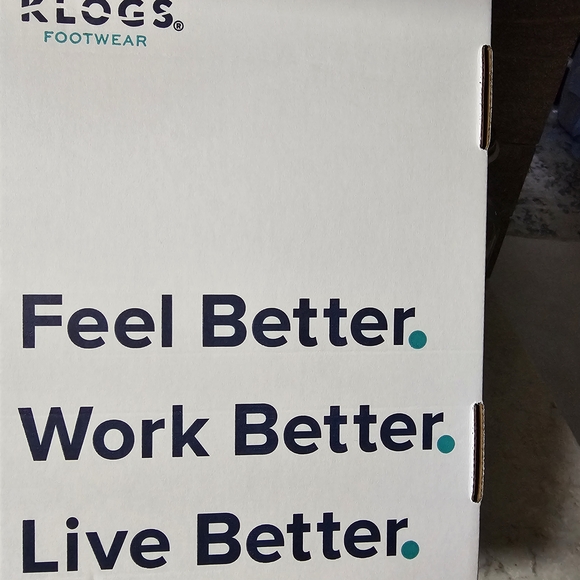 Klogs Black Slip-On Professional Clogs - Picture 5 of 6